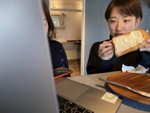 たしかに編集部