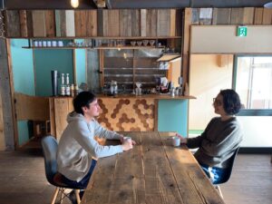 加藤朝彦さん、聡子さん